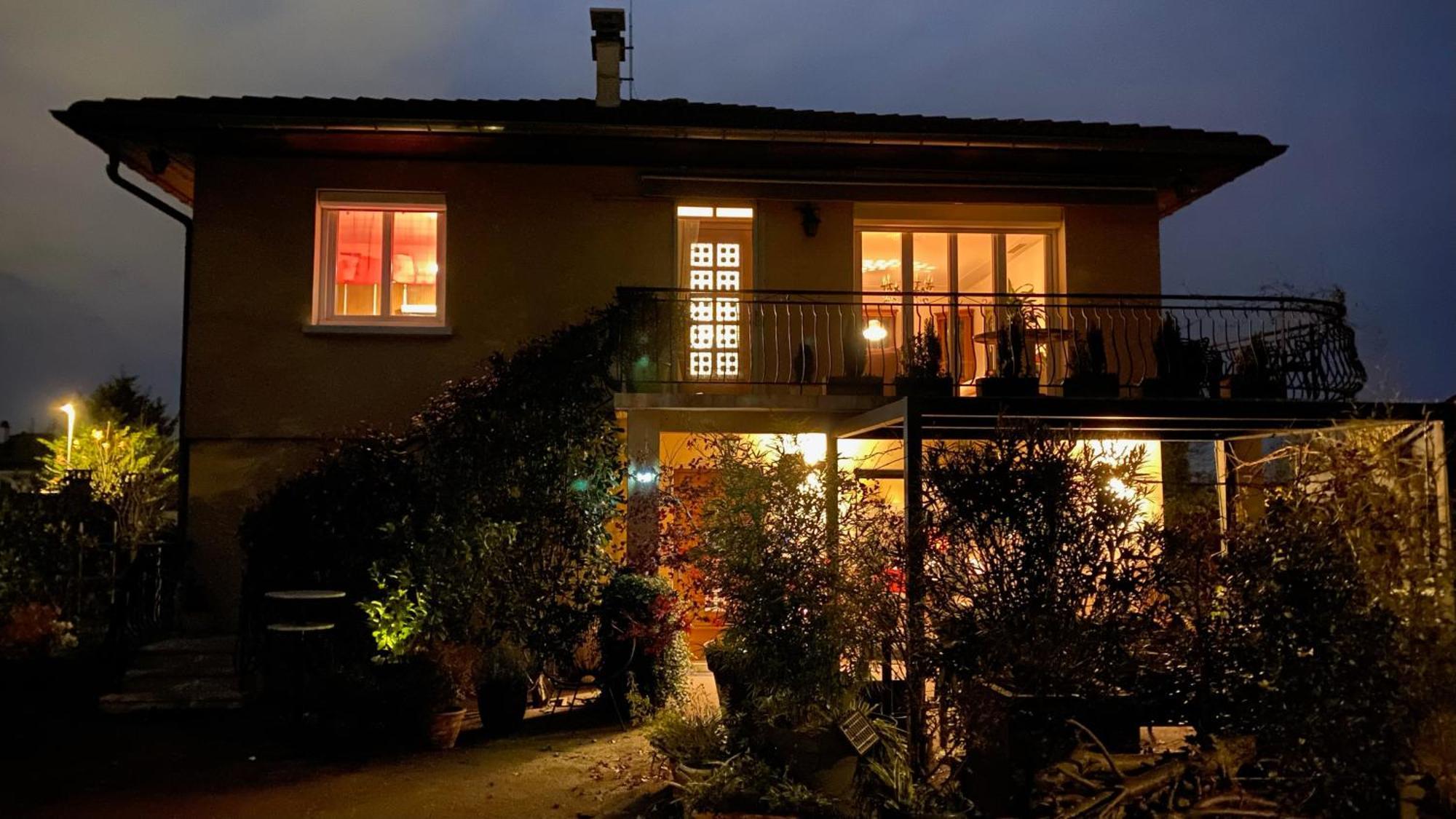 Casa Lovo Bed & Breakfast Saint-Laurent-de-Mure Exterior photo